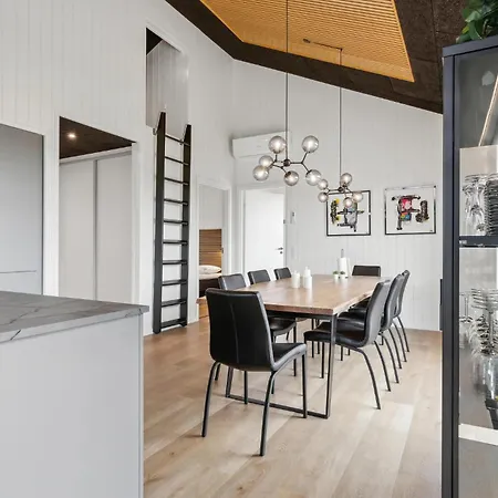 4 Bedroom Pet Friendly In Tarm