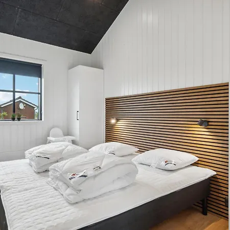 4 Bedroom Pet Friendly In * Tarm