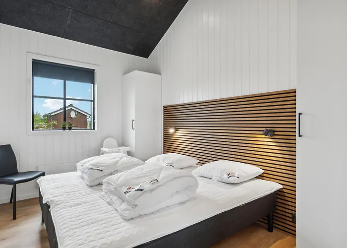 4 Bedroom Pet Friendly In * Tarm
